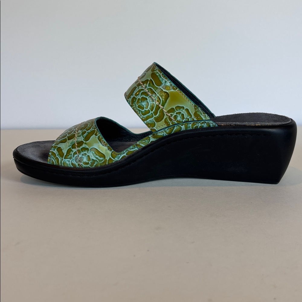 Mephisto Air Relax Green Leather Sandals. Size 8 (EU 38) - Picture 4 of 7
